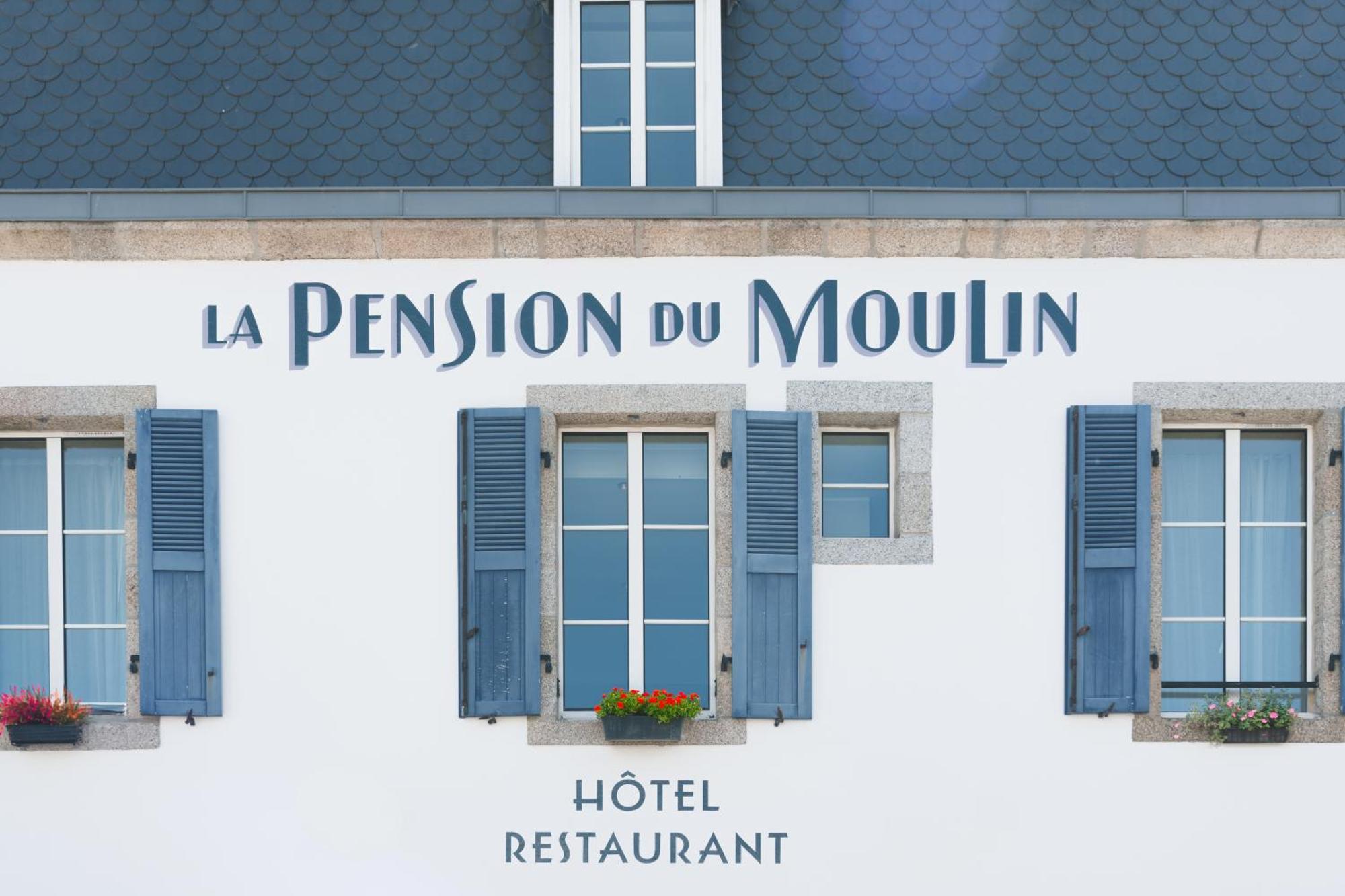 Logis Hotel Et Restaurant La Pension Du Moulin Пон-Аван Екстер'єр фото